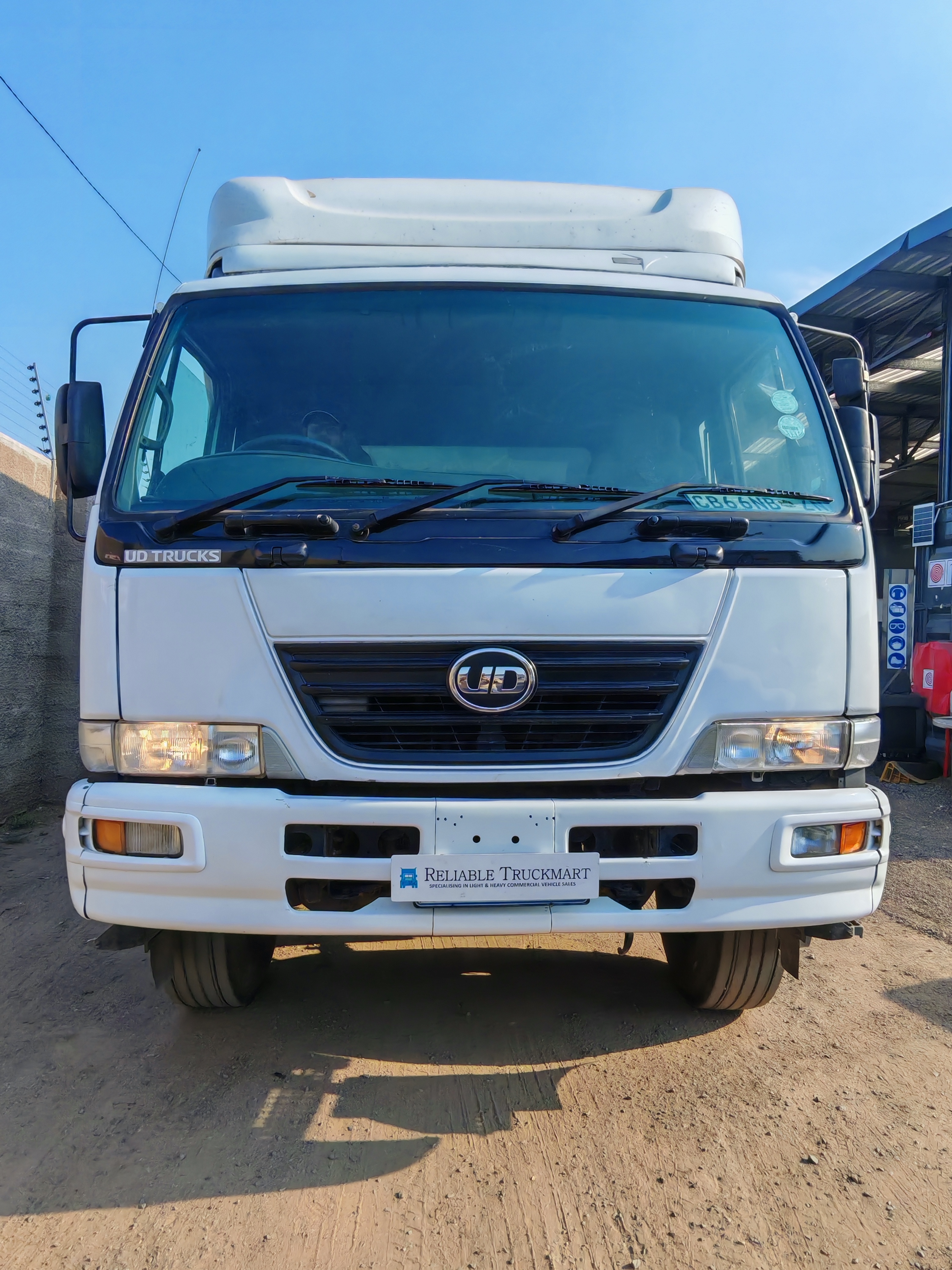 2017 NISSAN UD 100 16 TON PANTECH